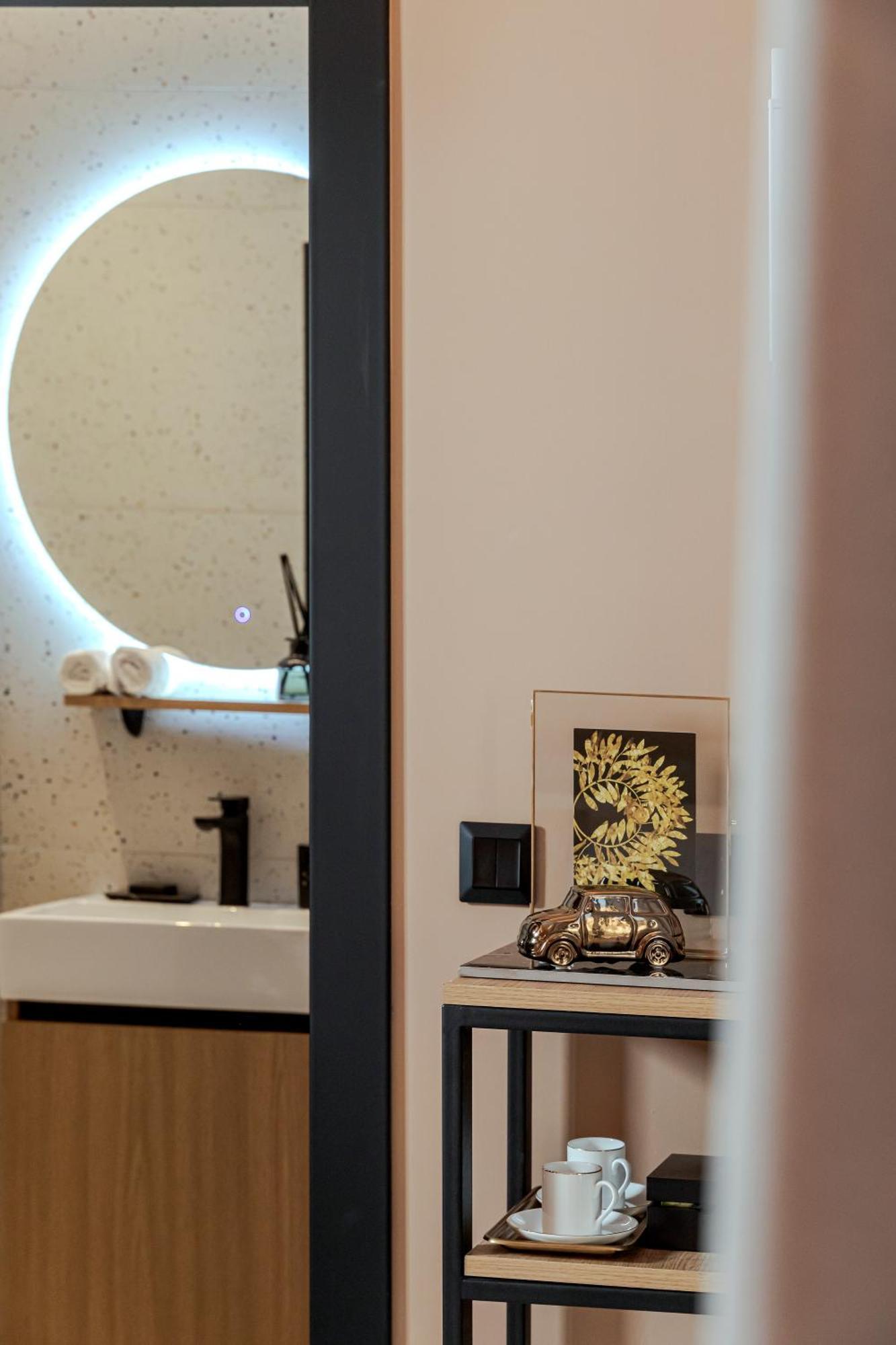 Clyde By Nin&bau Hotel